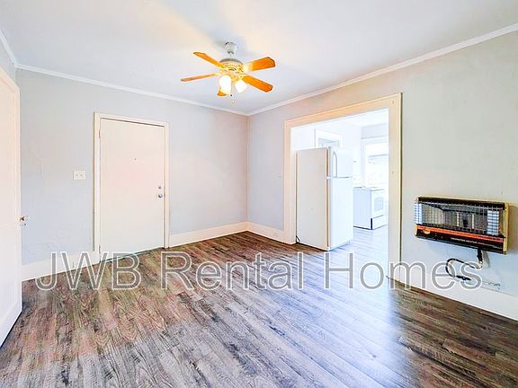 4th image of 2022 Dellwood Ave #2