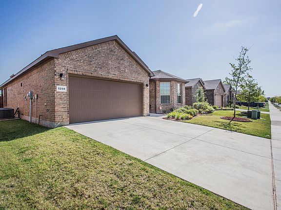 4th image of 5208 Sugarcane Ln #1