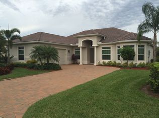 10180 Avonleigh Dr, Bonita Springs, FL 34135