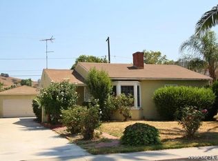 1614 Smith St, Pomona, CA 91766