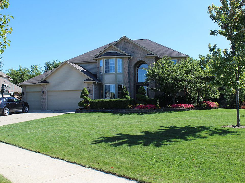 Front view of house.
