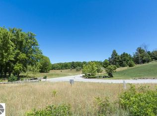9501 W Sleepy Valley Dr, Empire, MI