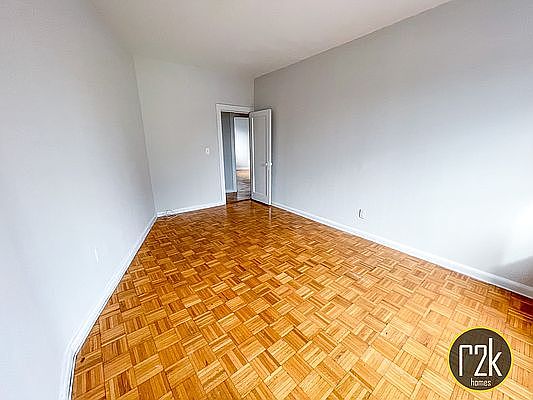 5th image of 30-11 Astoria Blvd #45A