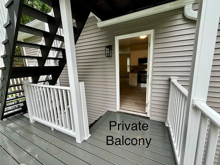 17 Lawrence St #2 — Photo 19