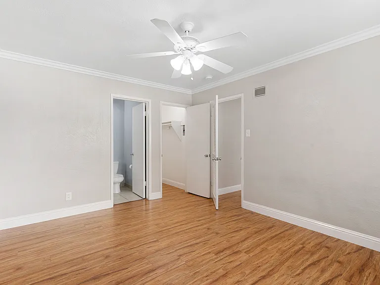 325 E William St #10 — Photo 8