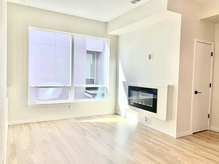 3943 Inca St — Photo 3