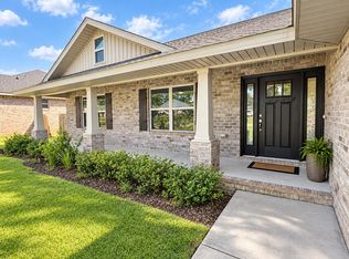 2019 Broad St, Crestview, FL 32536