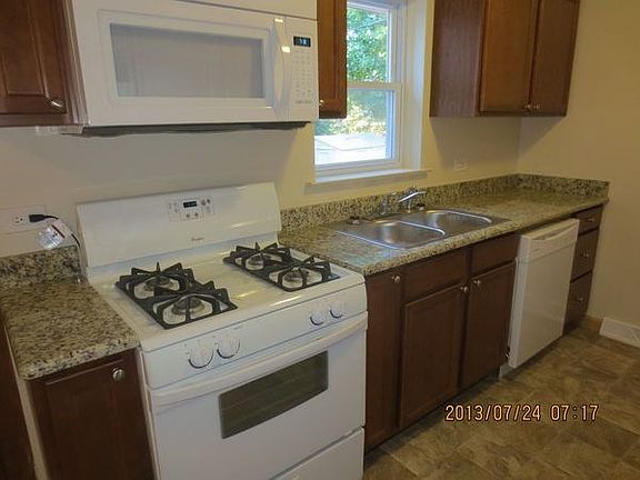 2nd image of 15356 Ingleside Ave