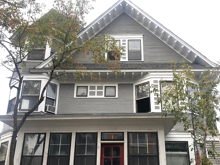 306 10th Ave SE #8 — Photo 10