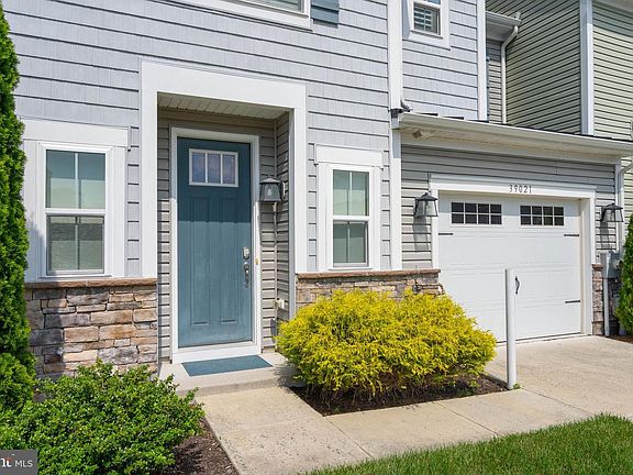 4th image of 39021 Alapocus Dr
