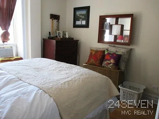 Rented by 24 7 NYC Realty Inc. | media 45