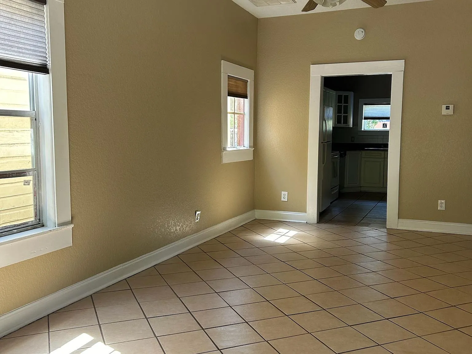 2 bed, 750 sqft, $1,500 — Photo 2