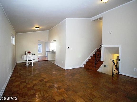 3rd image of 12817 Weiss St