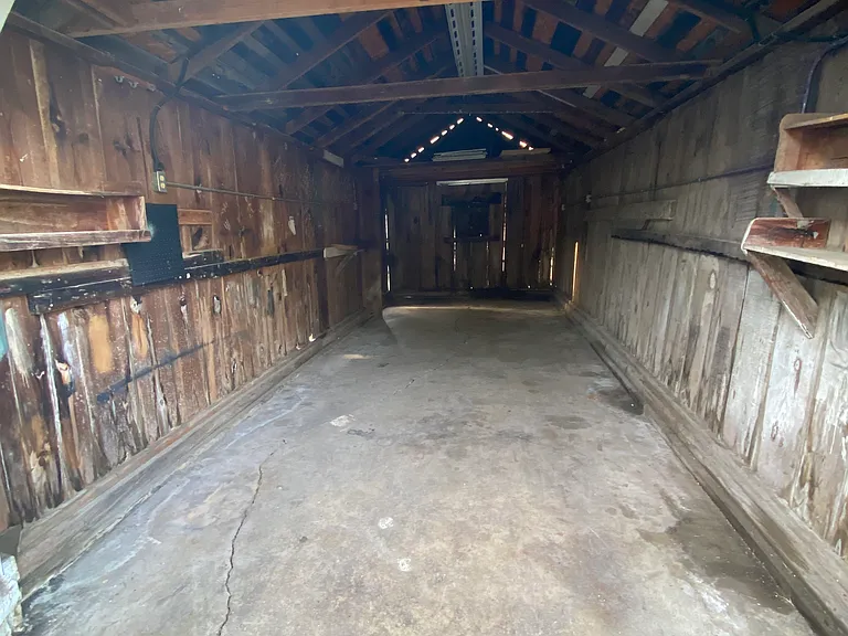 710 W Erwin Ave — Photo 21