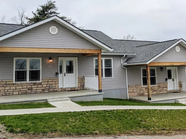 381 Uhl St, Millersburg, OH 44654