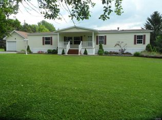 1677 Castle Rd, Newport, NY 13416