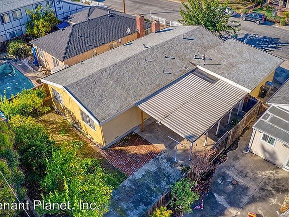 4th image of 3362 San Pablo Ave