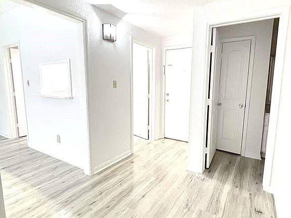 5th image of 2425 Underwood St APT 157