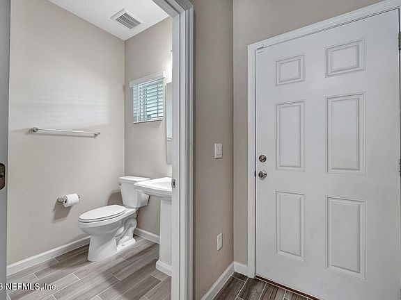 4th image of 10372 ALDER CREEK Lane