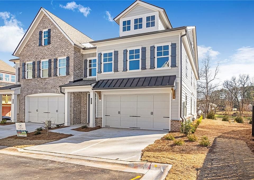1st image of 207 Grady Burrell Dr