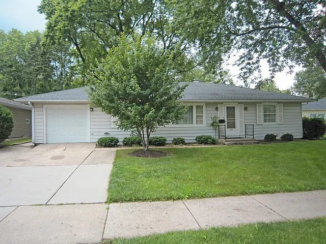434 N Main St photo 1