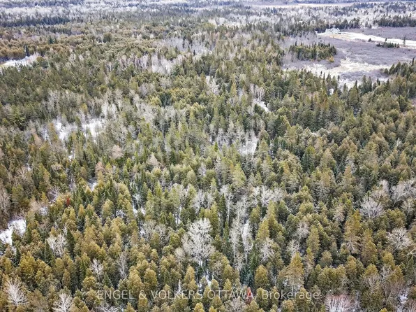 2485 Marshwood Rd, Ottawa, ON K0A 1L0