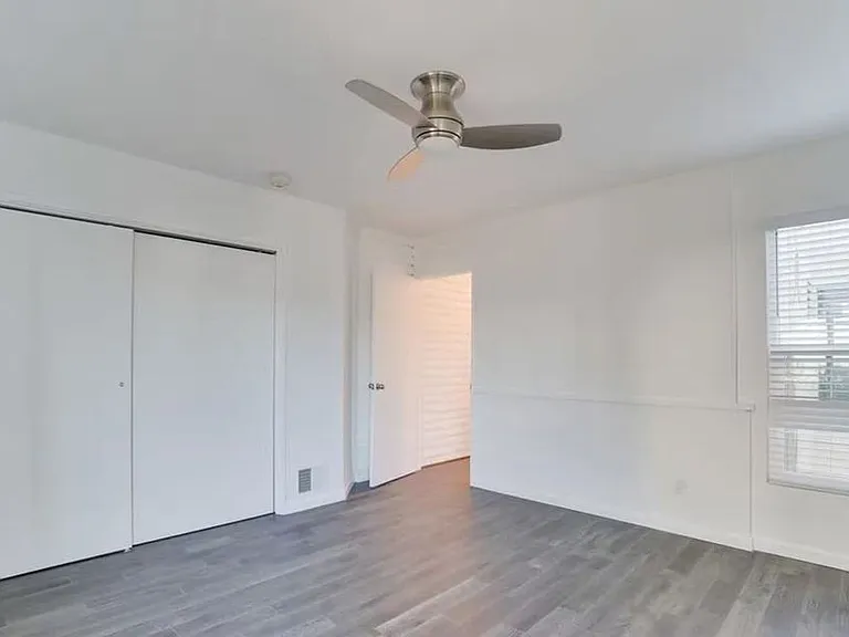 16 Reef St — Photo 17