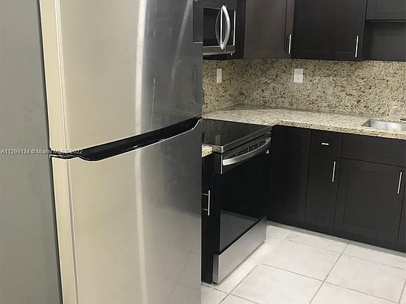 5th image of 8829 W Sunrise Blvd