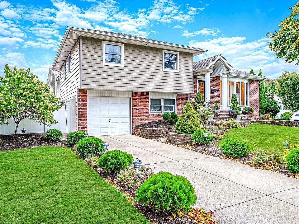 1377 Holiday Park Dr, Wantagh, NY 11793 MLS 3435120 Zillow