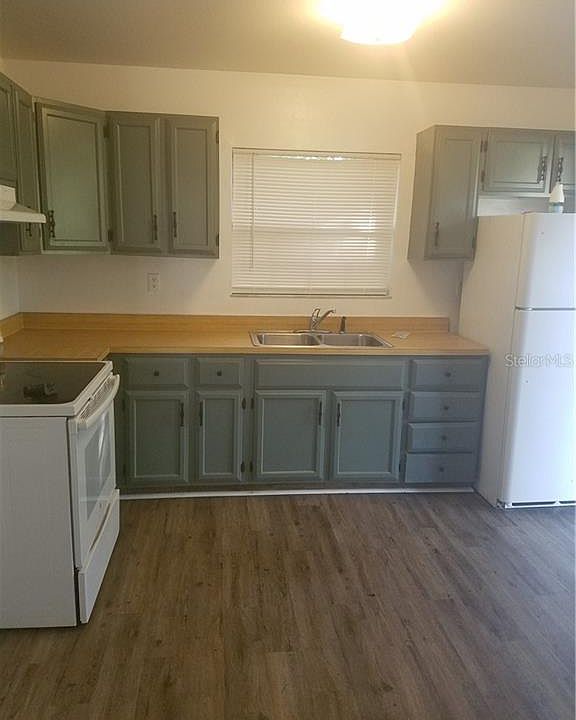 2nd image of 1322 Brook Dr