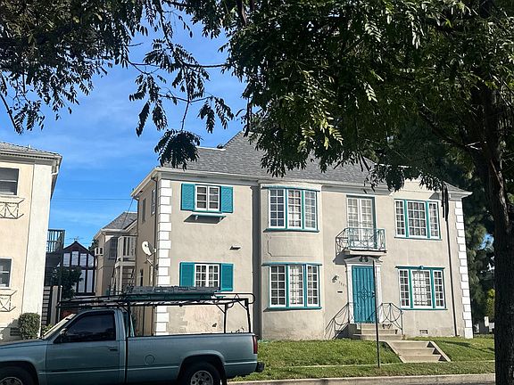 3rd image of 3403 Stocker St