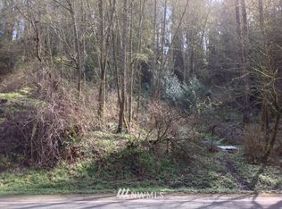 137 Holmes Point Dr NE, Kirkland, WA 98034