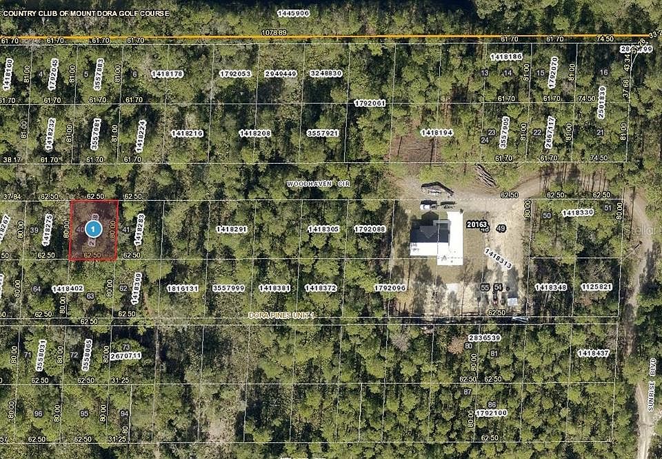 1st image of 40 Woodhaven Cir