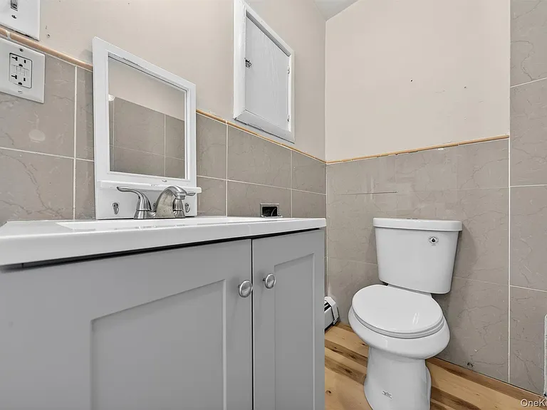 82 Jersey Ave — Photo 24