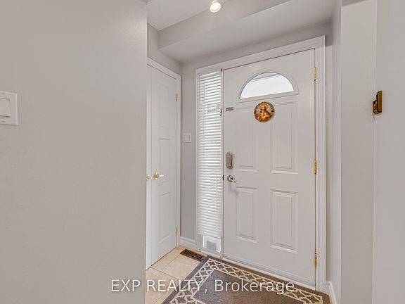 4th image of 750 Burnhamthorpe Rd E #31
