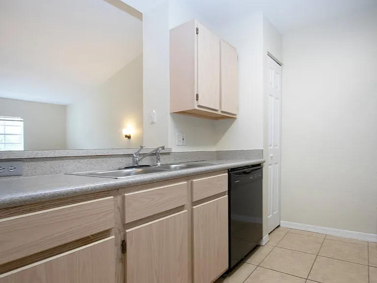 7405 Vista Way #203 — Photo 16