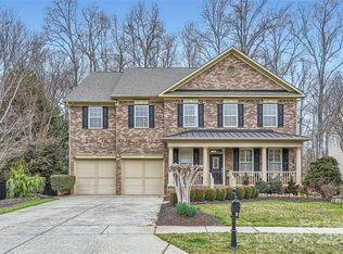 1005 Forbishire Dr, Matthews, NC 28104