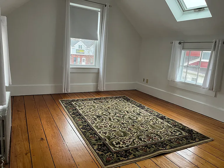 7 Salem St — Photo 3