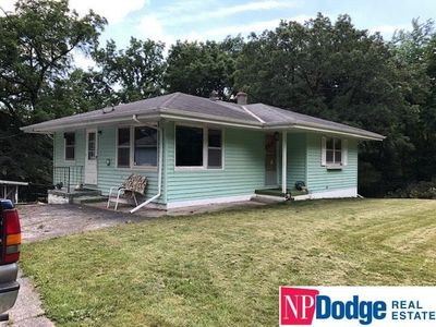 3303 Oakridge Rd, Omaha, NE, 68112