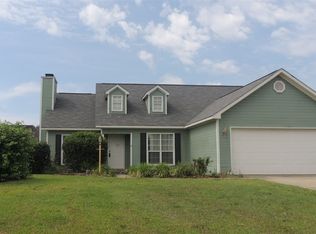 219 Autumn Woods Dr, Warner Robins, GA 31088