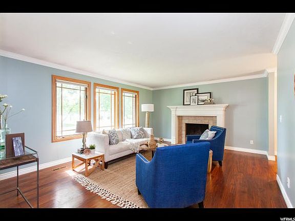 3rd image of 1853 S Laguna Vista Dr