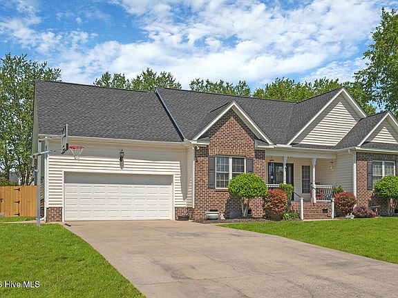 4th image of 2466 Westminster Drive