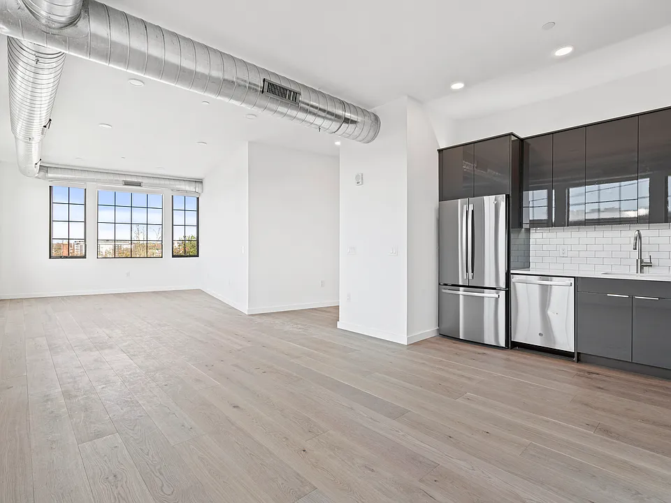 Typical Kitchen / Living