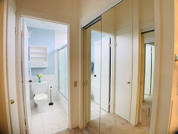 3rd image of 1030 Aoloa Pl APT 408A