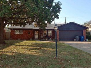 11310 E 4th Pl, Tulsa, OK 74128