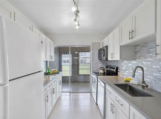 7500 NW 5th Ct APT 104, Pompano Beach, FL 33063