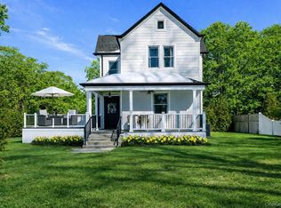 235 Cemetery Road, East Marion, NY
