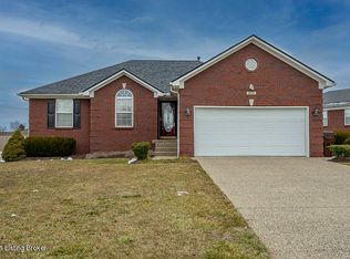 856 Justin Trl, Mount Washington, KY 40047
