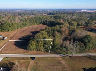 1 Freemanville Dr, Atmore, AL 36502