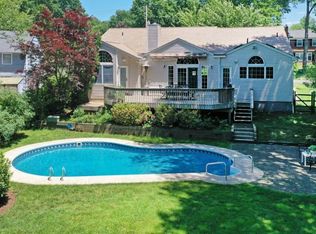 157 Canterbury Dr, Ramsey, NJ 07446